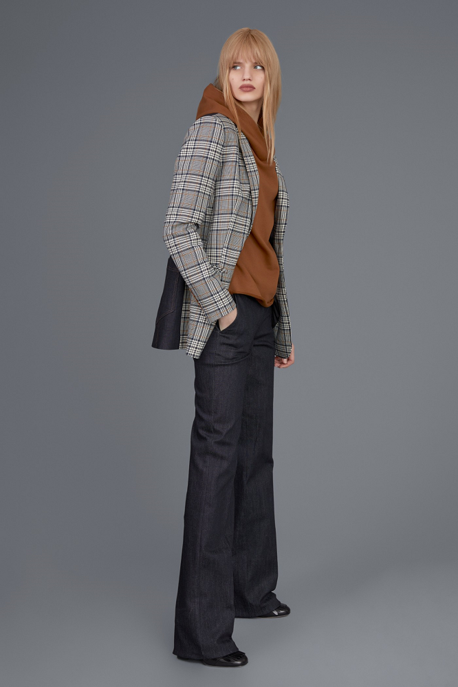 Lakbi модели брючных костюмов