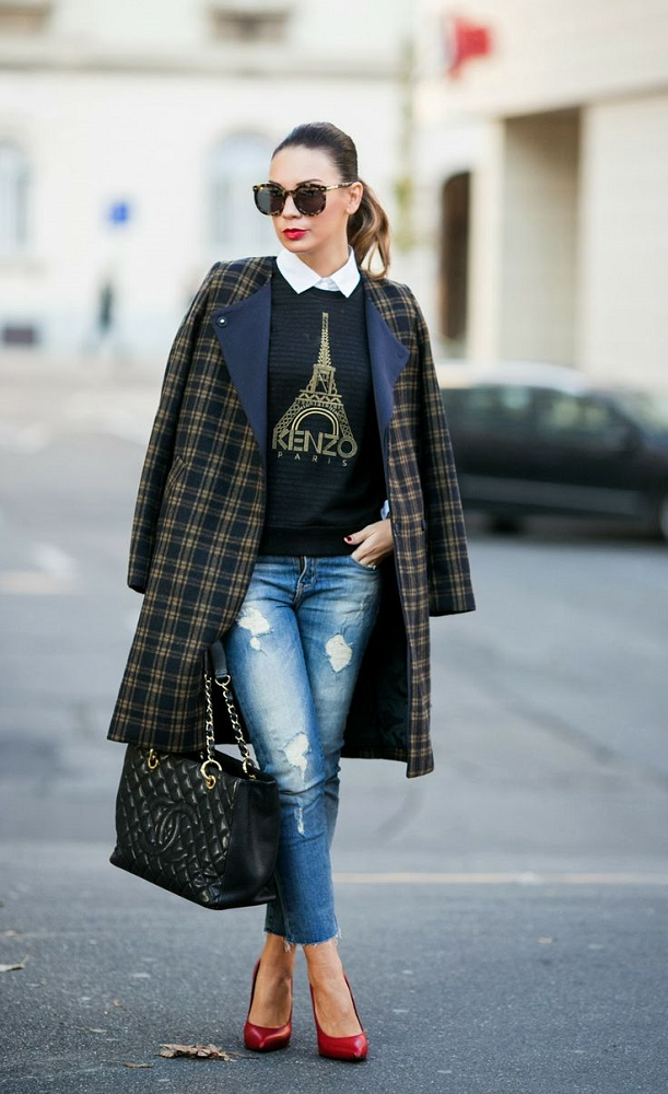 попробуйте сочетание с пальто с чем носить женский свитшот