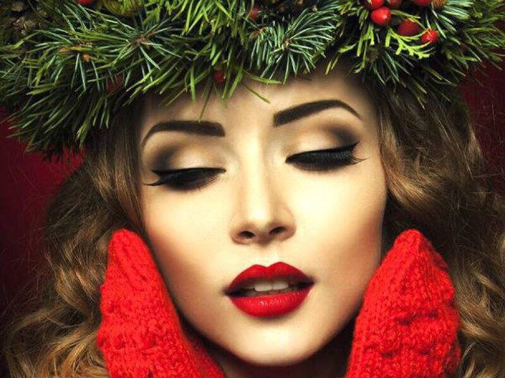 уютная классика яркий и смелый новогодний макияж